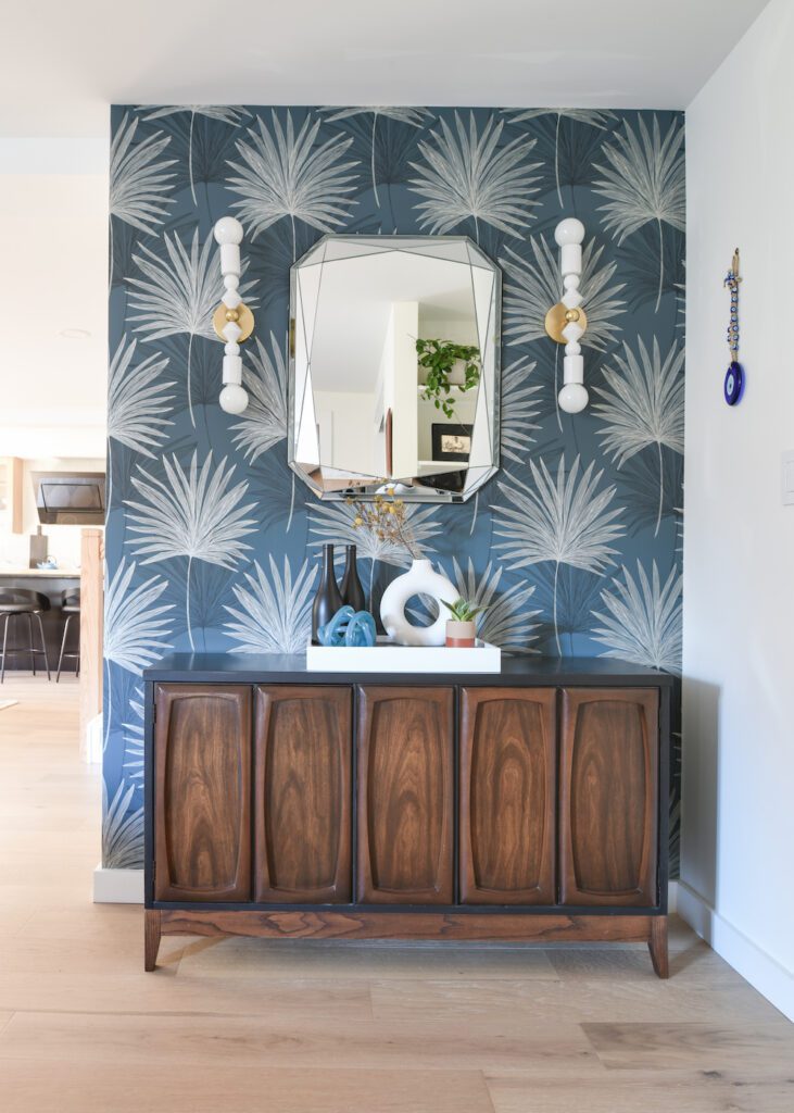 Akg Home Entryway 1